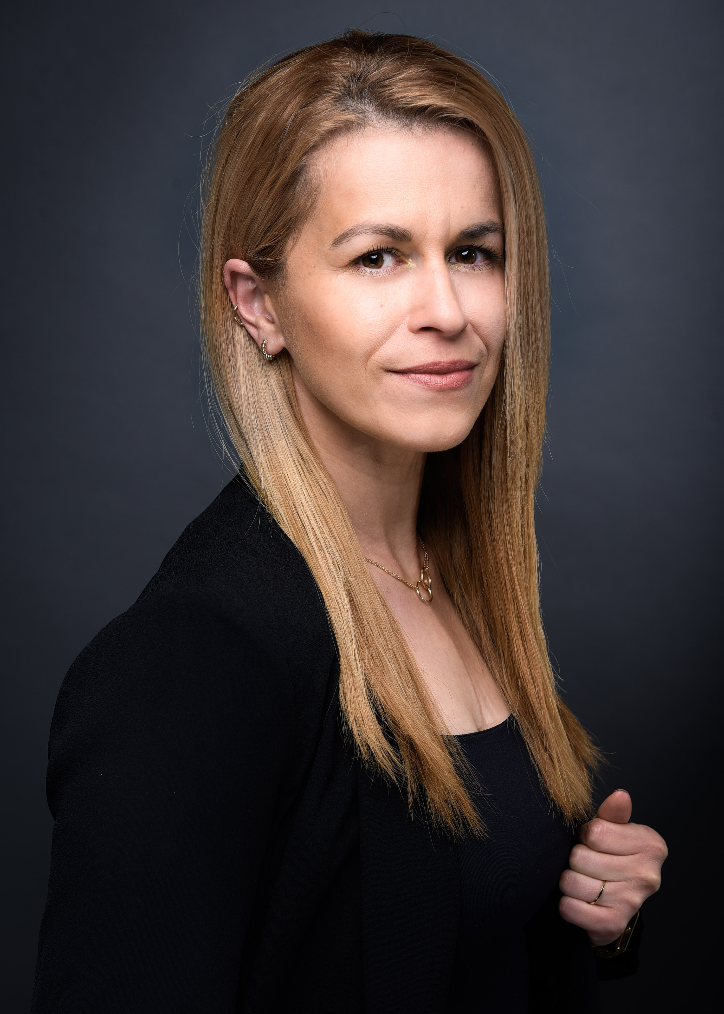 Ayse Oluk-Yildirim Ayse Oluk-Yildirim